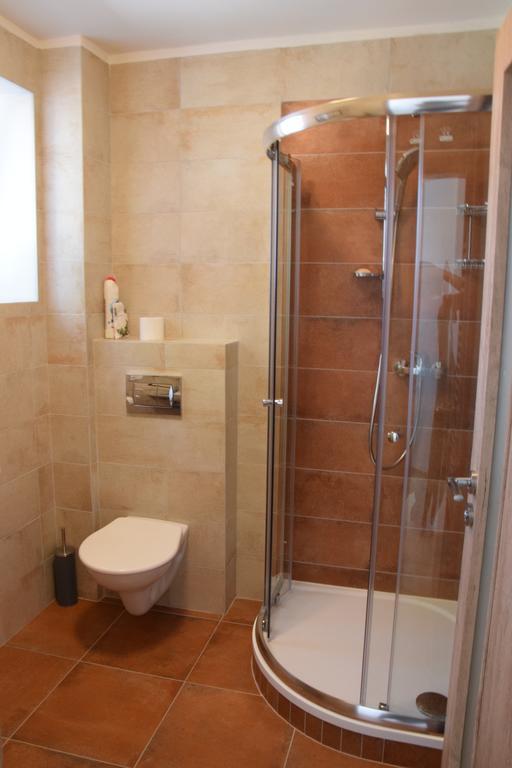 Ferienwohnung Penzion Na Samotach Jindřichův Hradec Exterior foto