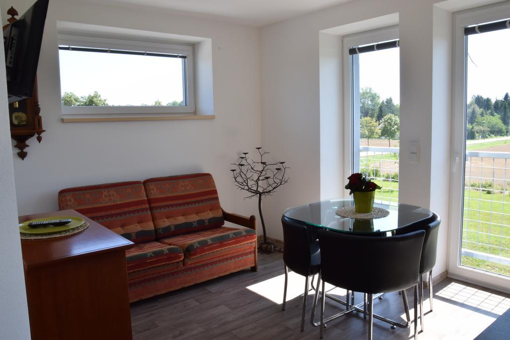 Ferienwohnung Penzion Na Samotach Jindřichův Hradec Exterior foto